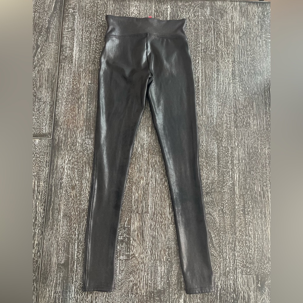 Spanx Faux Leather Leggings in Black - Picture 4 of 4